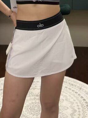NWT🤍Alo Yoga Match Point Tennis Skirt White🤹‍♀️Clean Girl
